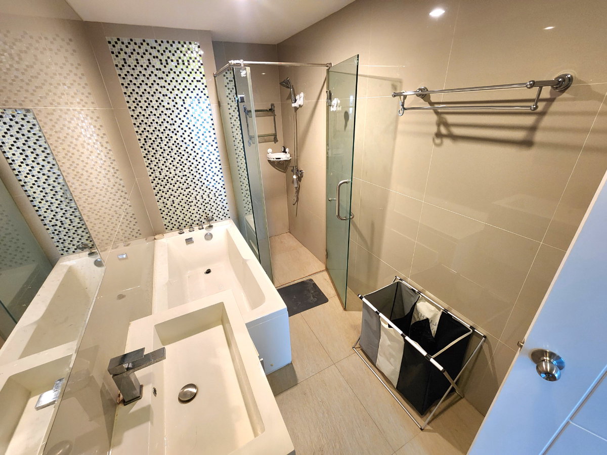 รูป SN181**ห้องว่างครับผม คอนโดสไตล์โรงแรมวิวทะเลท่าเรือ** ให้เช่า Sea Hill Condo Sriracha ศรีราชา ราคาน่าอยู่ ห้องสวยเหมือนโรงแรม - รูปที่ 52/56