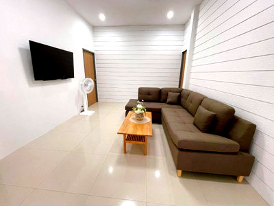 Houses for rent Chiang Mai Provincial Land Transport Office : House for rent. Location: Nong Phueng, Saraphi. Single-story, spacious 90 sq.wa., 3 bedrooms, 4 bathrooms.