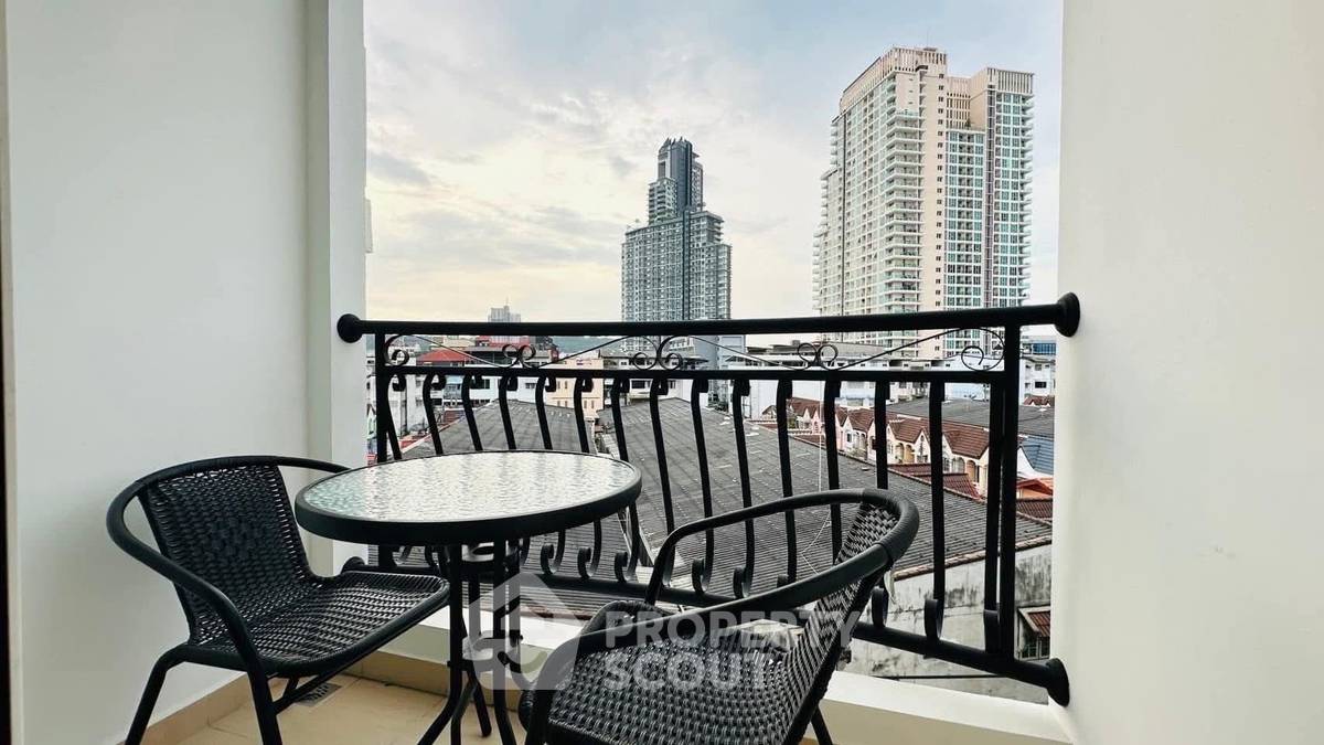 รูป คอนโด 1-ห้องนอน ที่ โอลิมปัส ซิตี้ การ์เด้น ใกล้ พัทยาใต้ (ID 2402411) - รูปที่ 8/12
