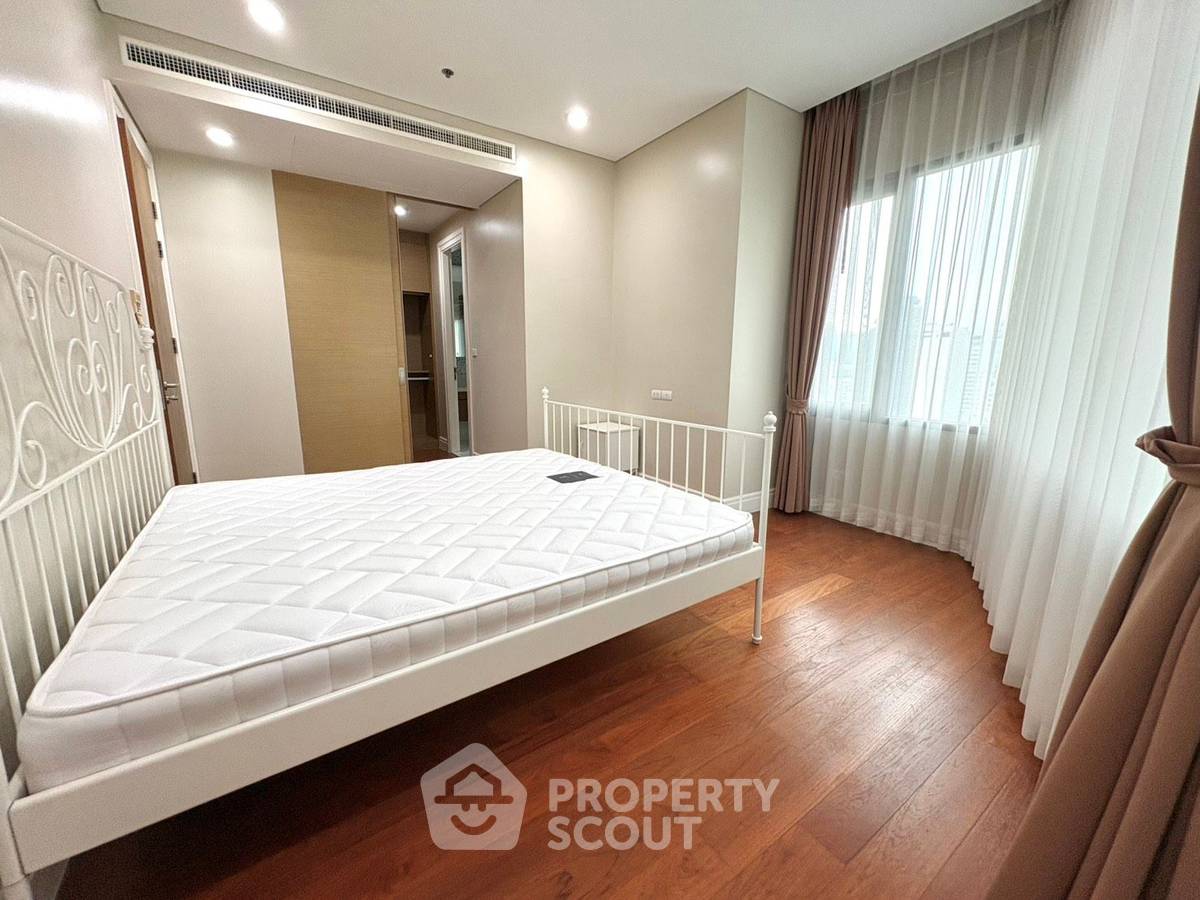 picture 2-BR Condo at Bright Sukhumvit 24 Condominium near BTS Phrom Phong (ID 392840) - 13/17