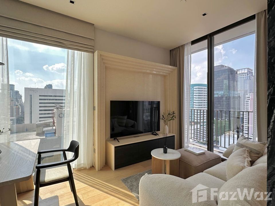 picture 1 bed 1 bath at 28 Chidlom 1711152 - 16/18