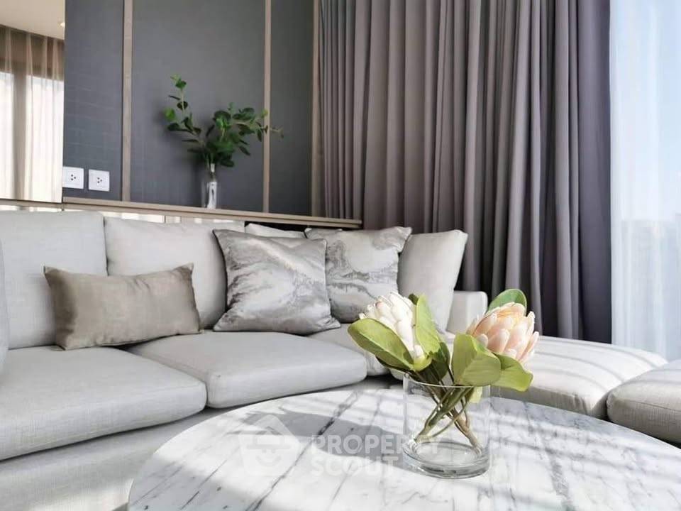 picture 2-BR Condo at Ashton Chula Silom near MRT Sam Yan (ID 2981094) - 4/12