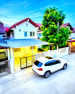 เช่าบ้านเดี่ยว เขตบางเขน : บ้านเดี่ยว 2ชั้น 3นอน 2 น้ำ ถ.เทพรักษ์ ใกล้ห้าแยกวัชรพล 750 ม. และบิ๊กซี วัชรพล 900 ม.36 ตร.ว. 160ตร.ม