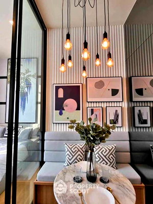 Condos for sale : 1-BR Condo at Noble Around Sukhumvit 33 near BTS Phrom Phong (ID 2981468)