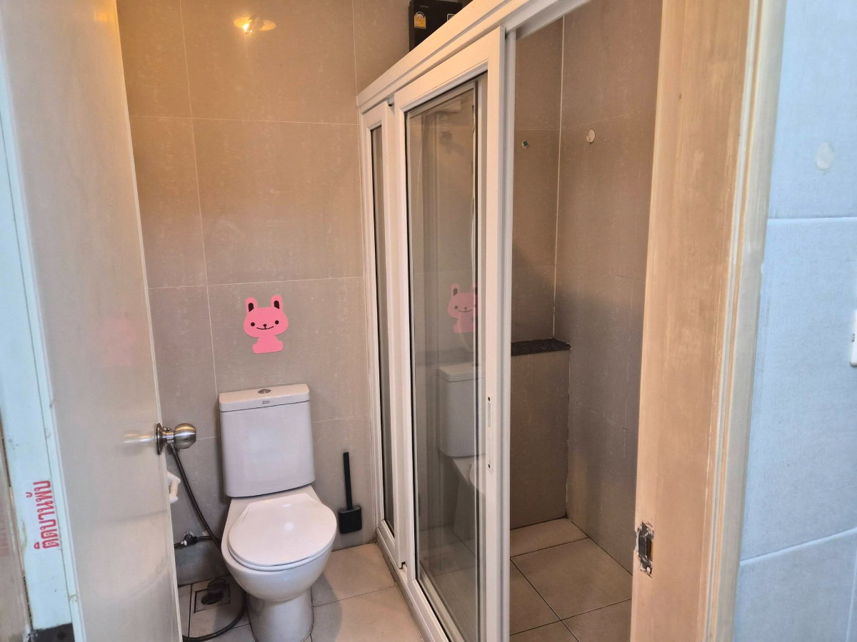 รูป 🔥ขาย Happy Condo Ratchada 18 แฮปปี้ คอนโด รัชดา 18 ทำเลรัชดาภิเษก-สุทธิสาร ✅ พร้อมเฟอร์นิเจอร์และเครื่องใช้ไฟฟ้าครบชุด หิ้วกระเป๋าเข้าอยู่ได้เลย - รูปที่ 10/12