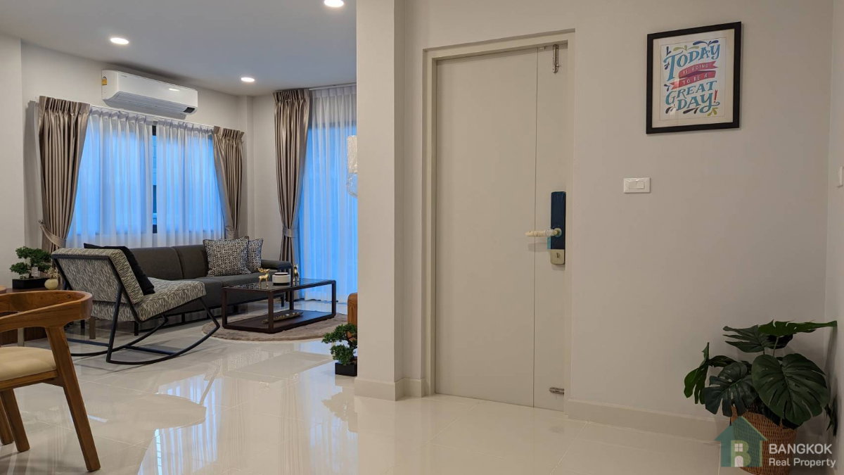 รูป CENTRO Bangna บ้านเดี่ยวให้เช่า 4 ห้องนอน  เพียง 1 กม. จาก Mega Bangna - รูปที่ 5/13