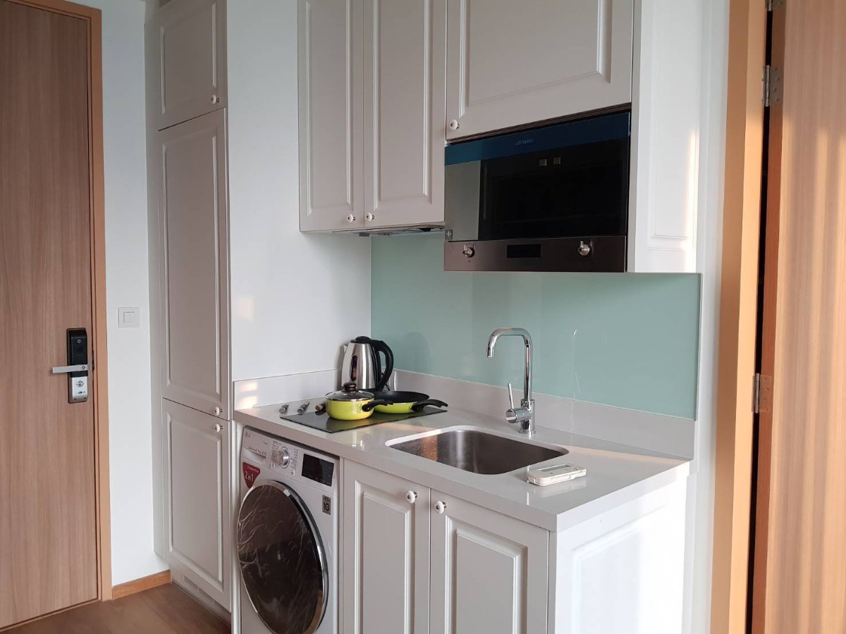 picture Condo For Rent!!Noble Be Sukhumvit 33 - 4/8