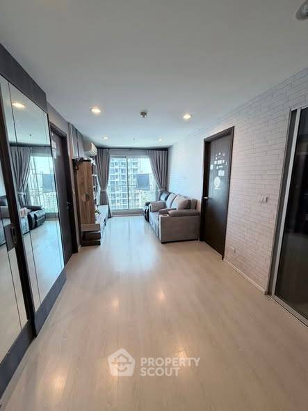 รูป คอนโด 2-ห้องนอน ที่ ริทึ่ม สาทร-นราธิวาส ใกล้ BTS ช่องนนทรี (ID 2981321) - รูปที่ 2/7