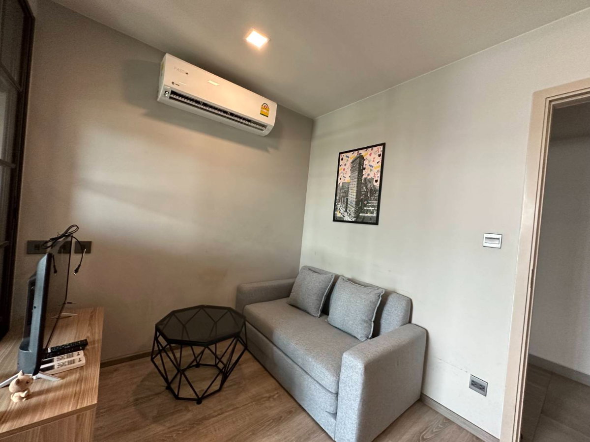 picture Condo For Rent!!Maestro Ratchada 19 - 9/10