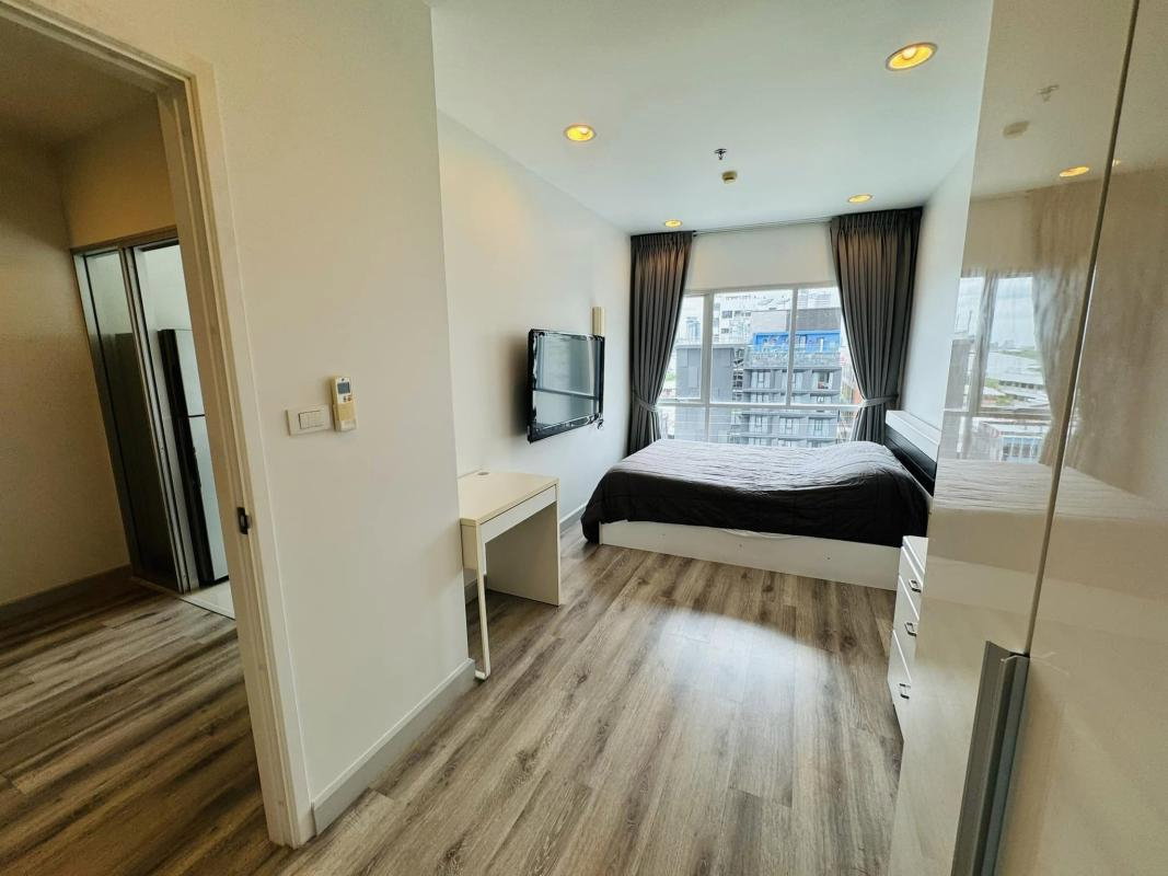 picture For rent Centric Sathorn 1 bedroom - 1/5