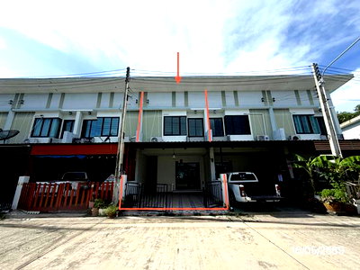 Townhouses for sale บ่อวิน : TOWN HOUSE 18.8 Sq.w. Pluak Daeng Rayong for 1.5M