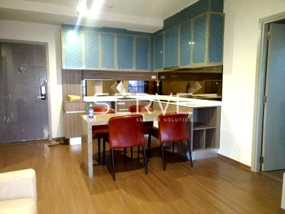 Condos for sale : 2 Beds High Fl. 25+ City View Fully furnished Good Location Close To  BTS Saphan Khwai station  @   Ideo Phaholyothin Chatujak