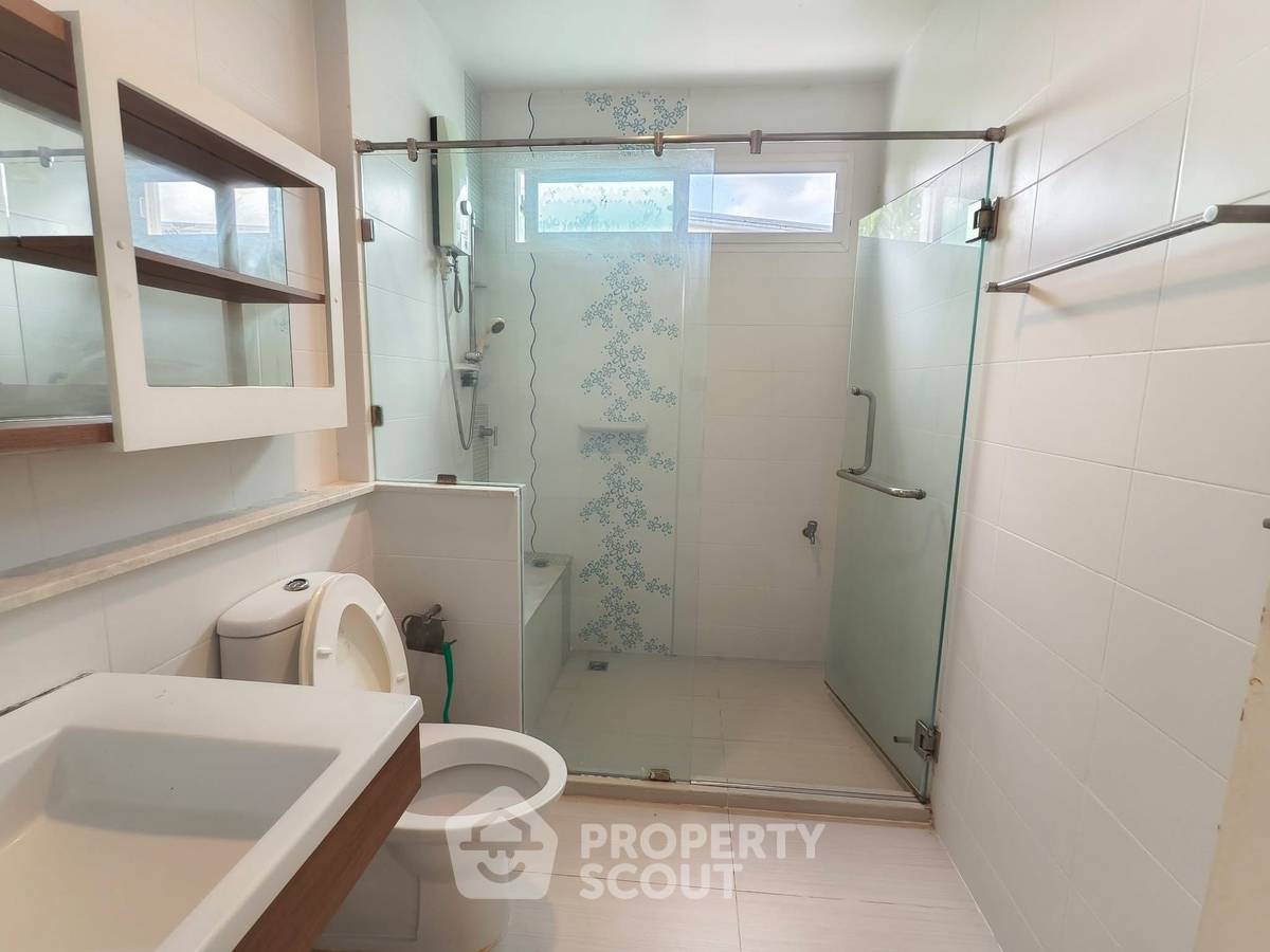 รูป บ้าน 5-ห้องนอน ที่ มัณฑนา พระราม 9 – ศรีนครินทร์ ใน หัวหมาก (ID 2080610) - รูปที่ 9/16