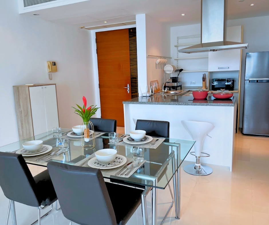รูป ST643/[ขาย/ลดราคาพิเศษ] Fullerton Sukhumvit คอนโดหรู Pet-Friendly ติดถนนใหญ่ ใกล้ BTS เอกมัย - รูปที่ 2/9