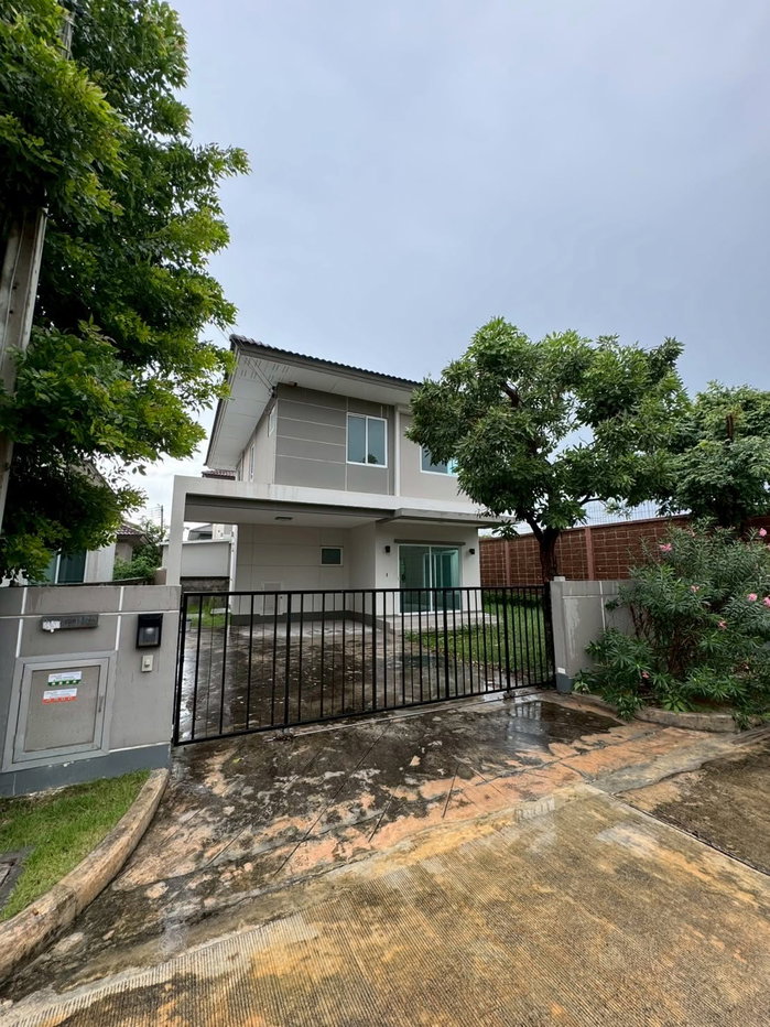 รูป [VR0364] 🔥 เช่า 22,000/เดือน หรือ ขาย 6 ล้าน | Casa Ville รังสิต-คลอง 2 บ้านเดี่ยว 2 ชั้น 58 ตร.ว. 3 นอน 3 น้ำ  พื้นที่รอบบ้านเยอะ! 🔥 - รูปที่ 2/21