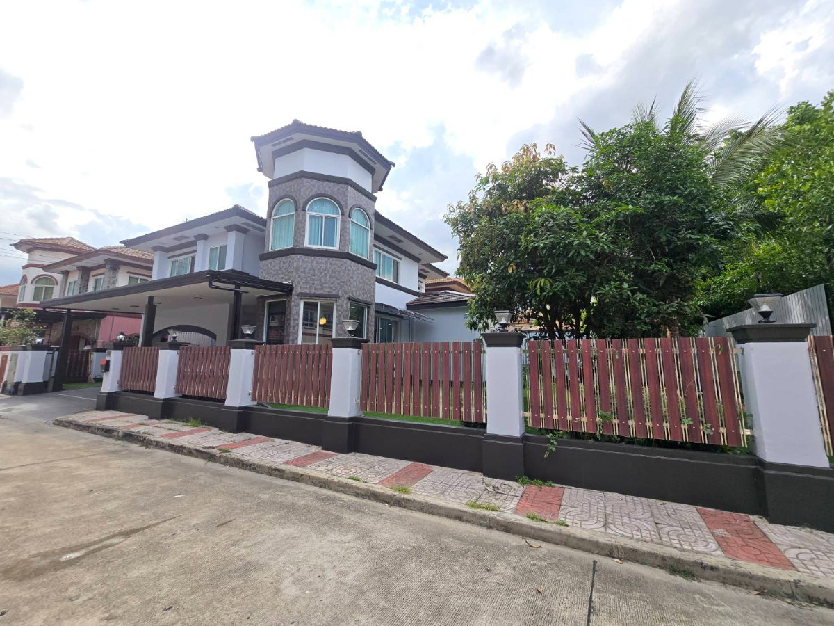 รูป บ้านเดี่ยวหลังใหญ่ราคาโดนใจ ขายต่ำกว่าราคาประเมินเป็นล้าน ม.ภัสสร 1 รังสิต คลอง 3 คลองหลวง แต่งพร้อมอยู่ - รูปที่ 38/44