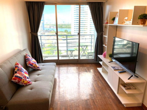🔥 Spacious 75 Sq.m. River View Condo with Fixed Parking | SV City Rama 3 Next to BRT Wat Dan | THB 15,000/month