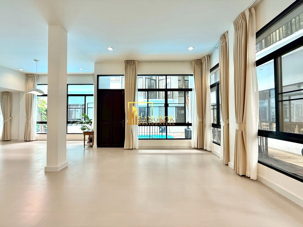 รูป SW 38 Place | Wonderful 4 Bedroom House in Private Compound - BR7706SH - รูปที่ 3/44