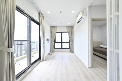 Full-featured common area Metris Ladprao