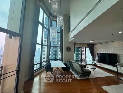 คอนโด High-Floor 3 ห้องนอน 180 ตร.ม. ไบรท์ สุขุมวิท 24 ใกล้ BTS พร้อมพงษ์ (ID 2833112)