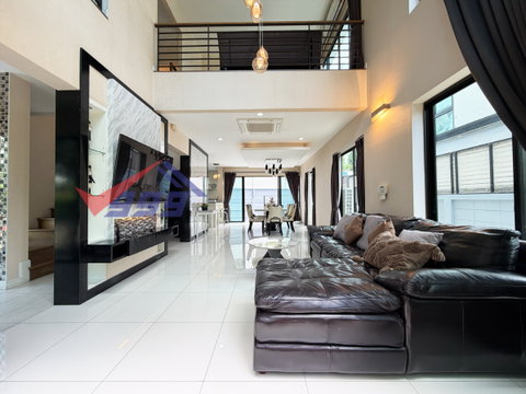 🏡 House for Rent: 6 Bedrooms at Baan Lumpini Suanluang Rama 9 REF. 067HSRK