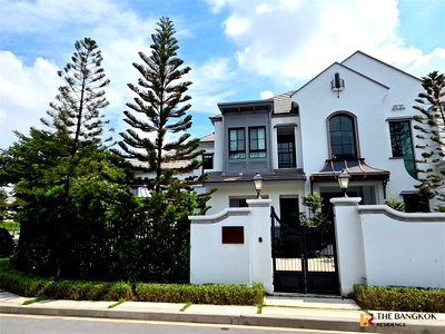 Houses for sale Bangkok : 💎Luxury Single House for Sale at Nantawan Rama 9-New Krungthepkreetha Elegant Modern Classic Design, 99 Mb. Near International Schools✨