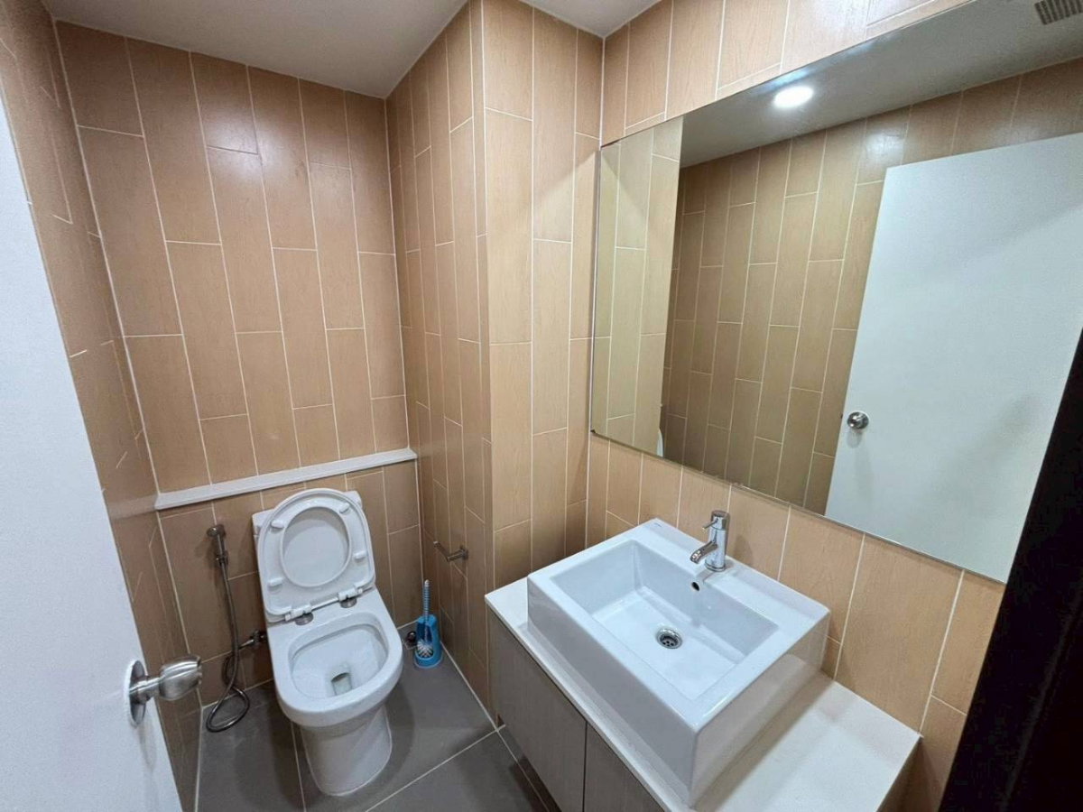 picture Centrio Condominium For Sell WR-04592 - 11/15