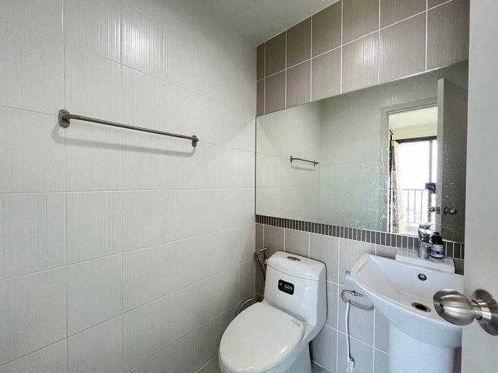 รูป 🔥🔥ขายขาดทุน!! คอนโด The Stage Taopoon Interchange ขนาด 1Bed 26.65 ตร.ม.ชั้น 27 วิวแม่น้ำ เพียง 2.2 ล้านบาท!!🔥🔥 สอบถาม LINE: @atfirm📲 - รูปที่ 11/15