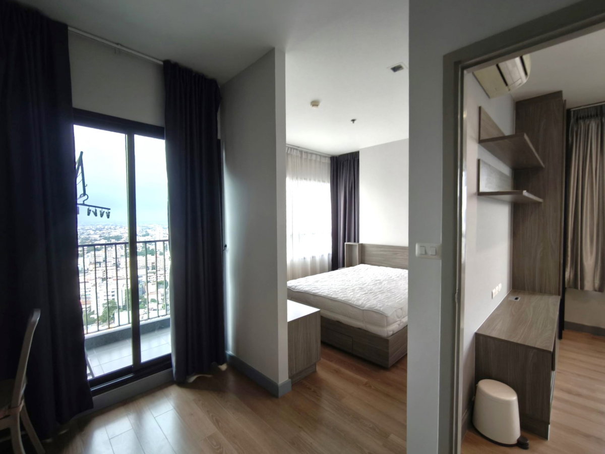 รูป 1 Bedroom ห้องใหญ่ เเต่งพร้อมเข้าอยู่ ชั้นสูง 📞 Line:@pukkhome (with @ ) - รูปที่ 5/15