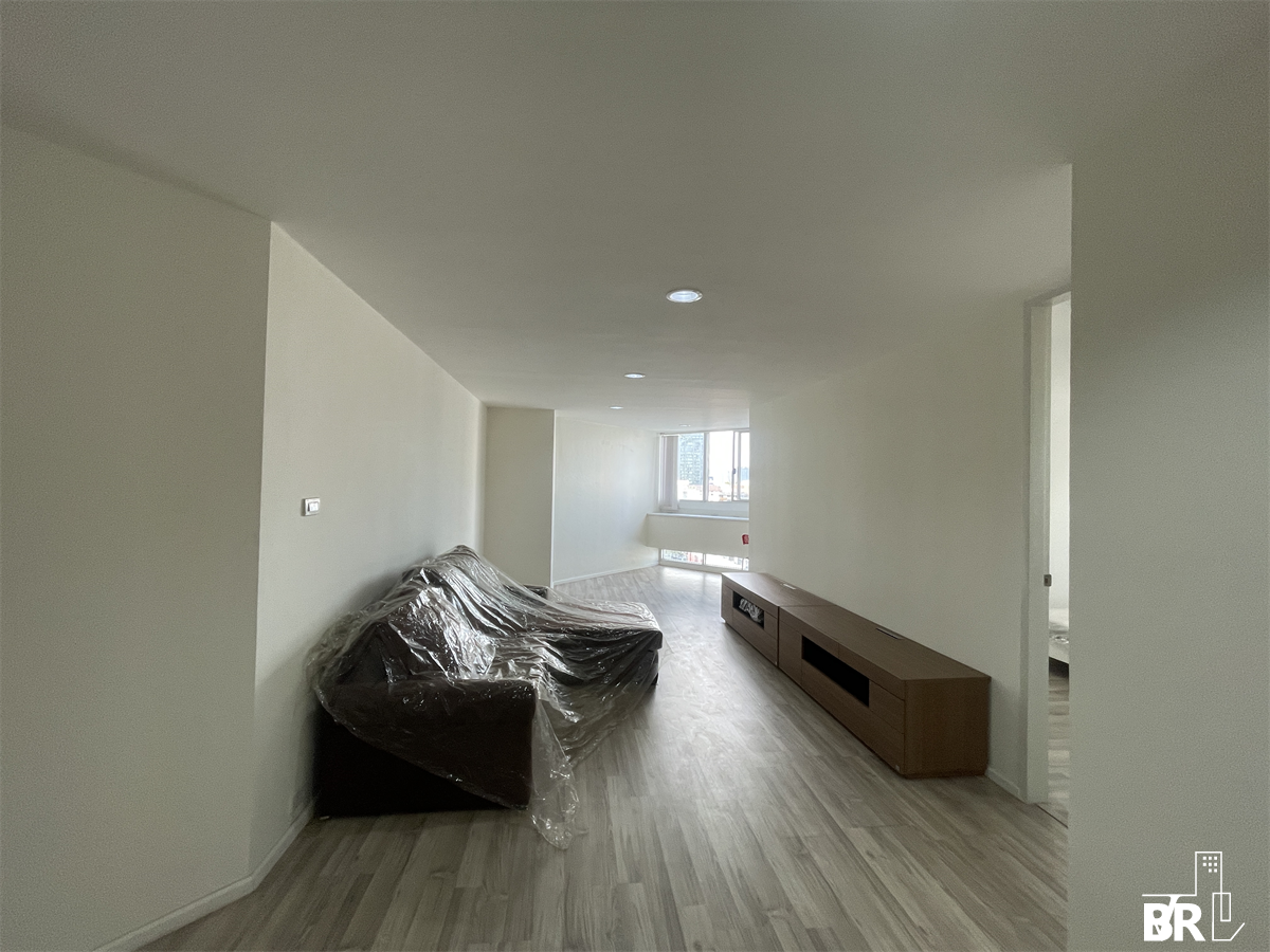 picture Tai Ping Tower Beautiful Room, Ready-to-move-in - 2/10