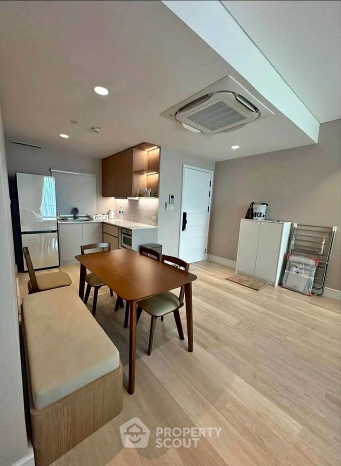 รูป คอนโด 2-ห้องนอน ที่ ออกัสตัน สุขุมวิท22 ใกล้ MRT ศูนย์การประชุมแห่งชาติสิริกิติ์ (ID 2977507) - รูปที่ 2/10