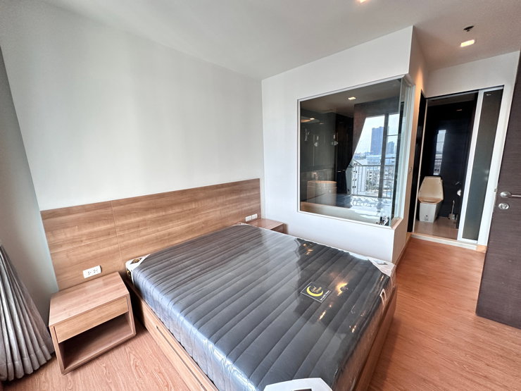 picture Condo Rhythm Sathorn for Rent - 9/11