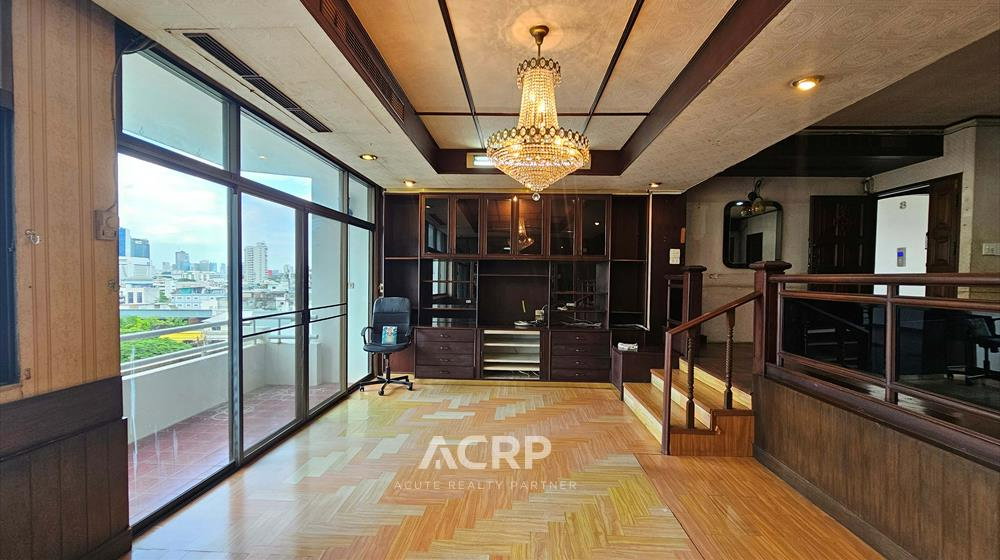 รูป Siam penthouse II คอนโดใหญ่ 175 ตร.ม. ทำเลสาทรซอย 1 ราคาคุยได้ 16 ลบ. เหมาะรีโนเวทตามสไตล์คุณ - รูปที่ 1/15
