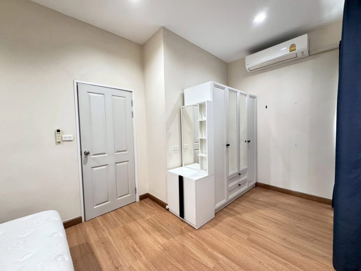 picture #SC14584 📌 Rent | 🟦🟨 Golden Town 2 Onnut-Ladkrabang 🟥🟩💬𝑪𝒐𝒏𝒕𝒂𝒄𝒕𝑳𝑰𝑵𝑬:@𝒔𝒆𝒄𝒓𝒆𝒕𝒑𝒓𝒐𝒑𝒆𝒓𝒕𝒚 🔥✨ - 5/10