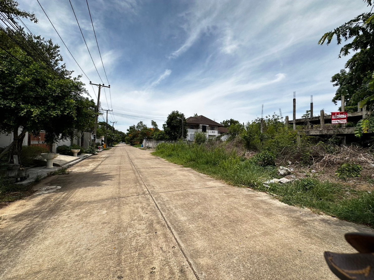 รูป ขายที่ดิน ทำเลดี ใกล้สถานีรถไฟฟ้าหลักหก เมืองเอก 157 ตารางวา แปลงหัวมุม ติดถนนสองด้าน (ID320030) - รูปที่ 3/4