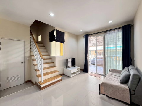 #SC14584 📌 Rent | 🟦🟨 Golden Town 2 Onnut-Ladkrabang 🟥🟩💬𝑪𝒐𝒏𝒕𝒂𝒄𝒕𝑳𝑰𝑵𝑬:@𝒔𝒆𝒄𝒓𝒆𝒕𝒑𝒓𝒐𝒑𝒆𝒓𝒕𝒚 🔥✨