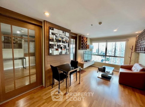 2-BR Condo at Lumpini Place Rama 4 Kluaynamthai near BTS Ekkamai (ID 2636164)