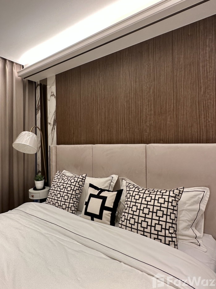 picture Spacious 4BR with 270° View close to BTS Taksin 1399490 - 18/20