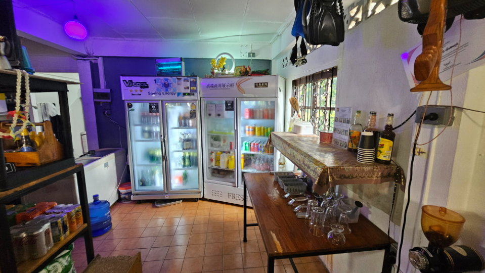 picture Bar, restaurant, karaoke, guesthouse for sale - 26/36