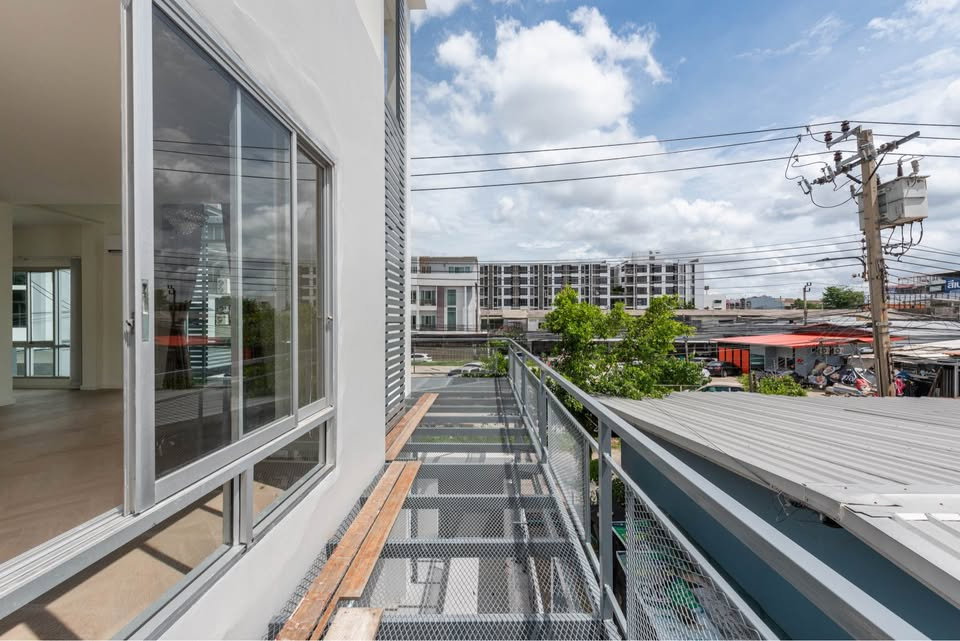 รูป WS7732 🏡✨ ให้เช่า Home Office 4 ชั้น ทำเลลาดพร้าว–วังหิน 78 ✨🏡 ทำเลดี ค่าเช่าเพียง 55,000 บาท/เดือน - รูปที่ 4/6