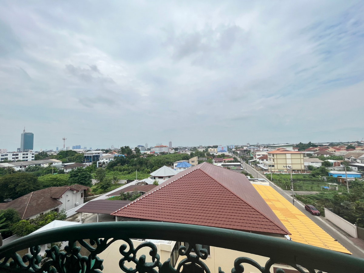 picture Beautiful 2-Story Duplex Condo! Newly Renovated - 6/16