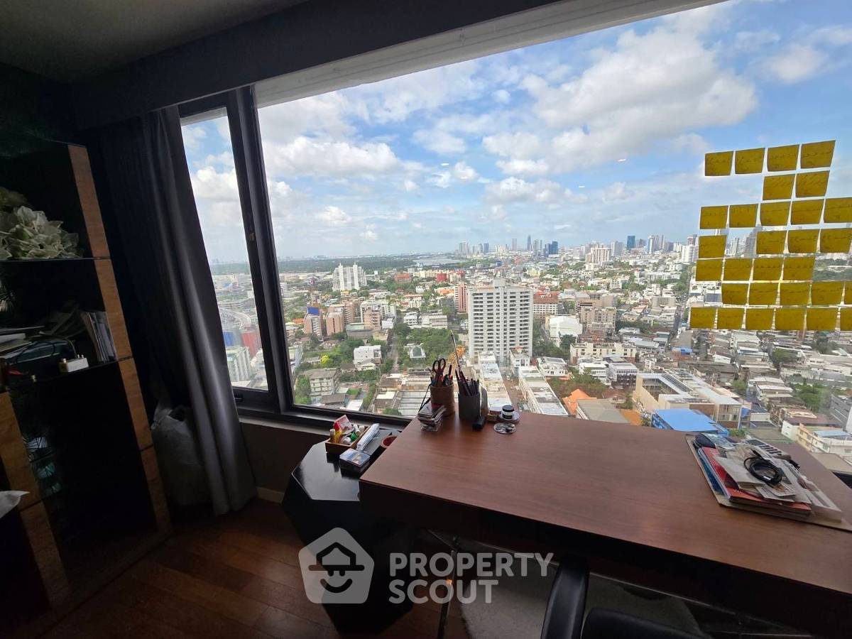 picture 2-BR Condo at Amanta Lumpini near MRT Khlong Toei (ID 2984112) - 2/10