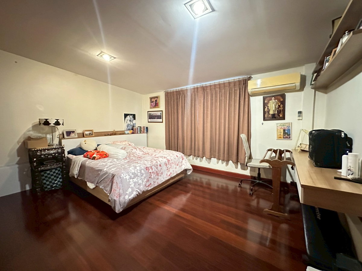 picture Sale landed house rama9 soi35. 203sq.wah - 7/10