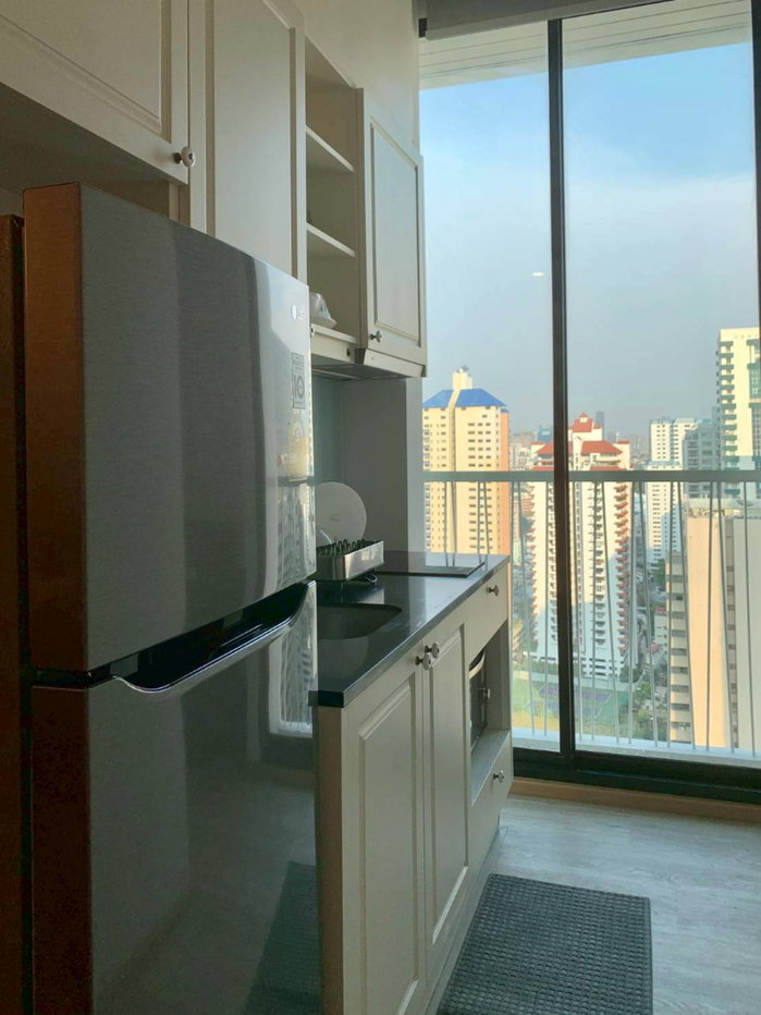 รูป Noble Recole | ให้เช่า 1 ห้องนอนไฮบริด น่าอยู่ ใจกลางอโศก พื้นที่กว้างขวาง ตกแต่งสวย และเครื่องใช้ไฟฟ้า ครบ - รูปที่ 13/16