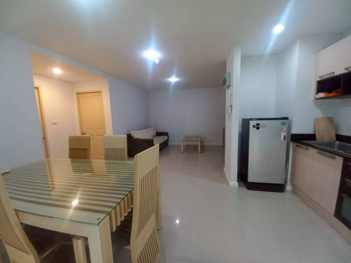 picture Metro Park Sathorn Condominium (Close to BTS) - 13/17