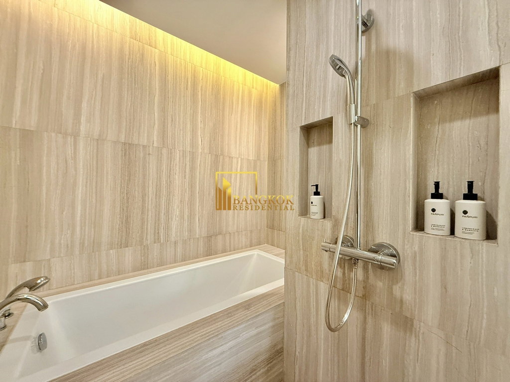 picture Oriental Residence | Sophisticated 2 Bedroom Luxury Condo - BR14481CD - 16/36