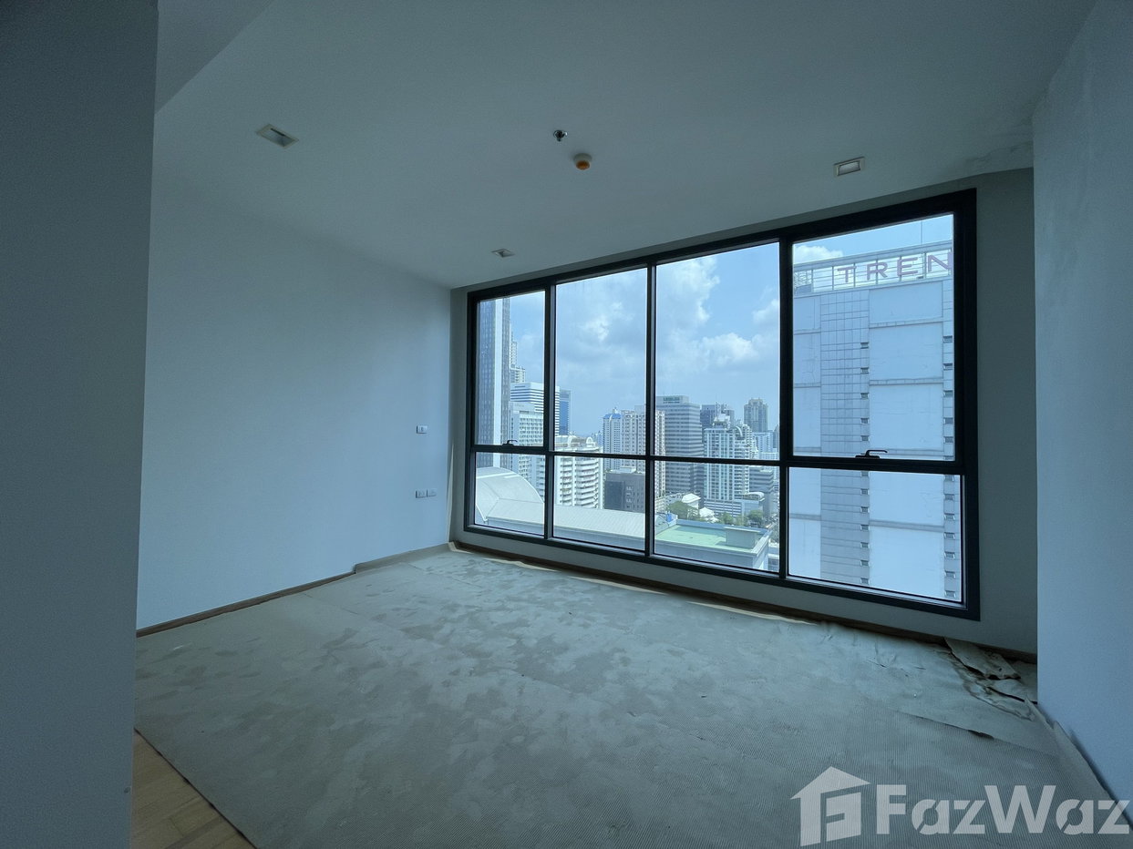 picture Top floor corner unit at Hyde 13 1755554 - 2/9