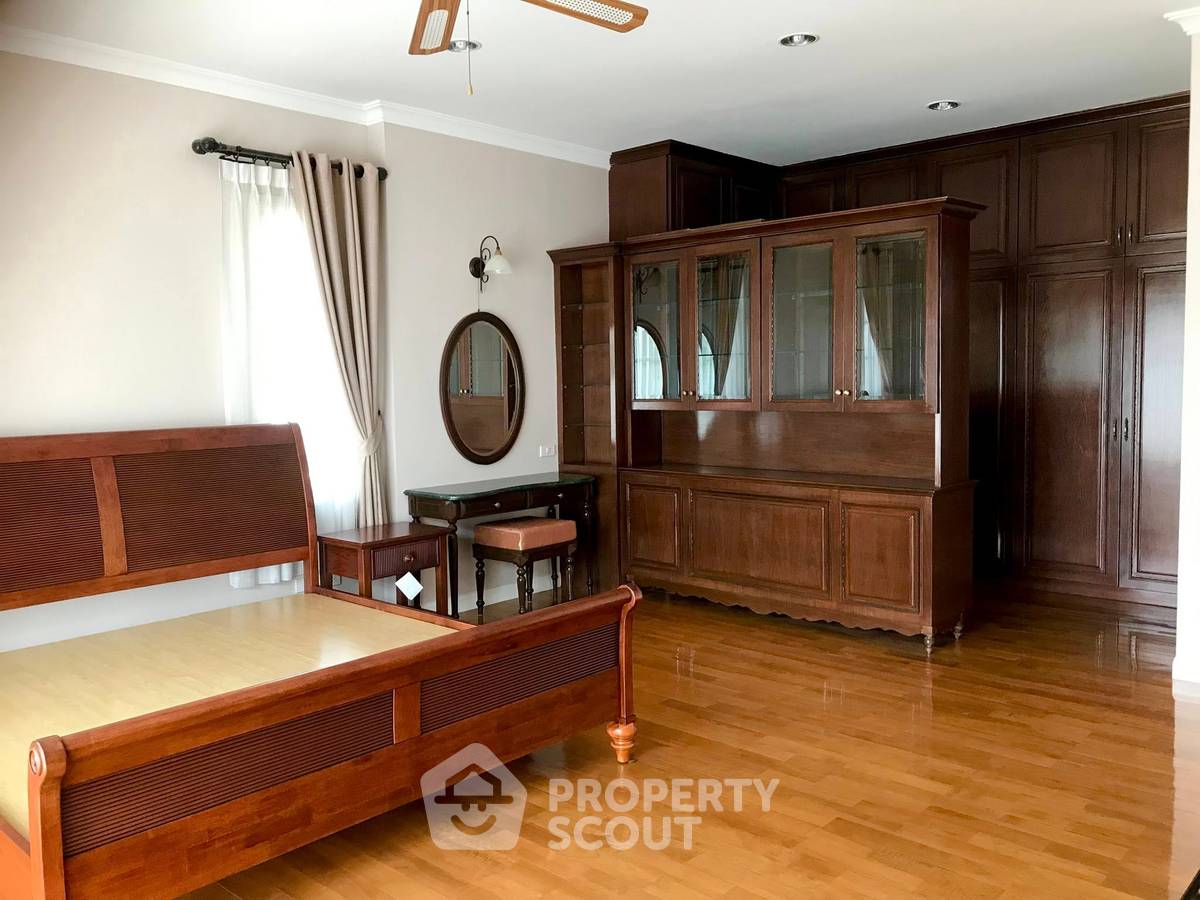 รูป บ้าน 4-ห้องนอน ใกล้ ลาซาล (ID 2984992) - รูปที่ 12/21