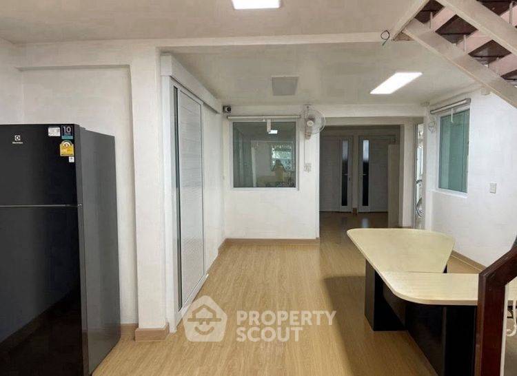 picture 5-BR House near BTS Sanam Pao (ID 2984801) - 6/11