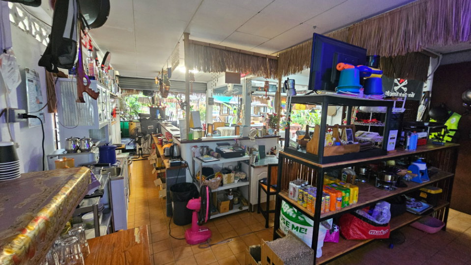 picture Bar, restaurant, karaoke, guesthouse for sale - 23/36